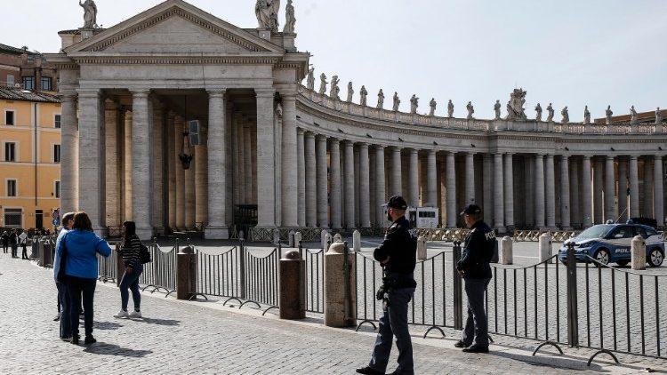 Vatican closes St. Peter’s Basilica to tourists