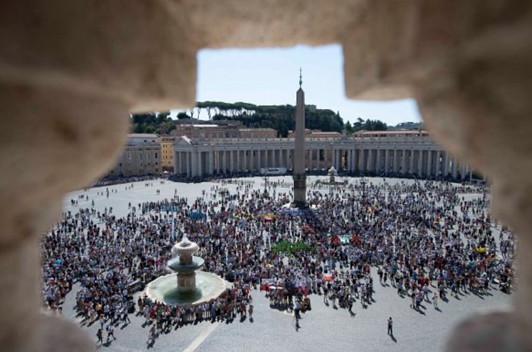 Pope Francis said that silent prayer with the Gospel is the “secret to spiritual health.”