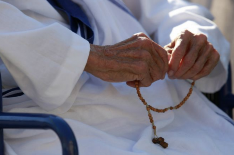 How to pray the rosary more deeply It is interesting that in her appearances at Lourdes, Fatima and other locations, the Mother of God repeatedly recommends praying the Rosary.