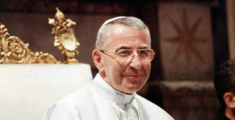 Pope Francis authorizes the promulgation of a Decree advancing the cause for the beatification of Pope John Paul I. The heroic virtues of other holy men and women were also recognized as were the martyrdoms of two Argentinean priests.