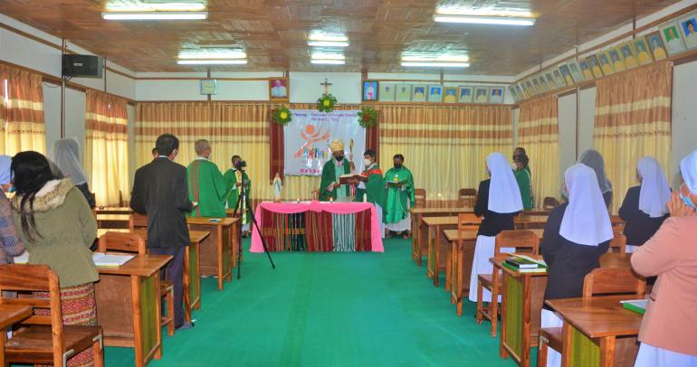 A war-like situation did not stop Catholics in Myanmar to inaugurate the synodal journey on October 17. But the faithful in Myanmar’s Chin State could not join the online service of the opening ceremony of the synodal process.  