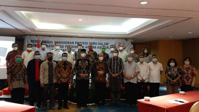 Indonesia: Ministry of Religion selects Catholics for professional teaching positions To date, Indonesia, in several provinces in Indonesia, is still experiencing a shortage of Catholic religious teachers, especially in Jakarta.