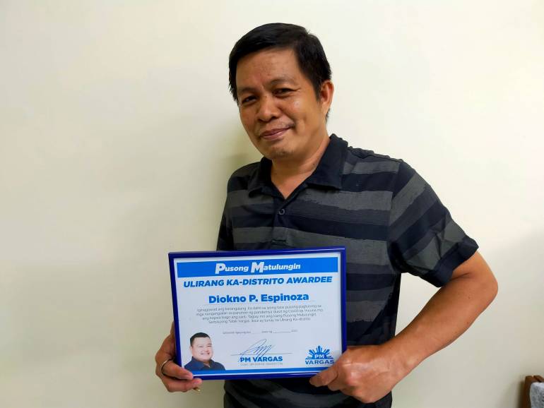 Philippines Government award RVA Staff as an Outstanding Community Volunteer The local government in the Philippines honored Diokno P. Espinosa, a Utility staff of Radio Veritas Asia (RVA), for his selfless service during the peak of the pandemic on November 3.