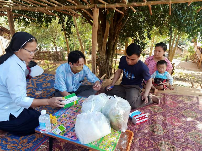 Myanmar Catholic nuns brave language barriers to reach out to the remote villagers Imagine working in a remote place with no access to education and difficulty communicating in the local language. Catholic nuns are serving Lahu people in one such village of the parish of Tachileik in Kyaingtone diocese in eastern Myanmar.