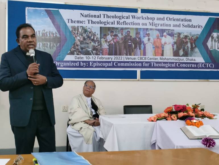 Bangladesh Church invites laity to welcome, integrate migrants Bangladesh Catholic church brought together laity to look at migration and solidarity with the eyes of faith, based on the Bible.