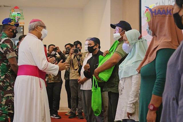 The Indonesian Church promotes an Interfaith Synod of Tolerance The Commission for Interfaith Relations and Beliefs (HAAK) of the Diocese of Bogor held a social service event with the theme "Synod of Tolerance: Towards an Advanced Indonesia, Strong Indonesia" on February 4.