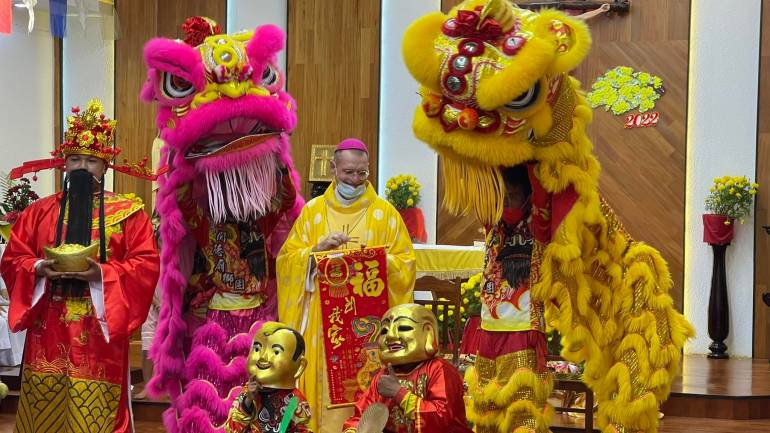 Bishop offers Chinese Lunar New Year Message: focus on work, prayer and helping others Bishop Olivier Schmitthaeusler of Cambodia urged people to focus on work, stay open to listen to God and continue helping others.