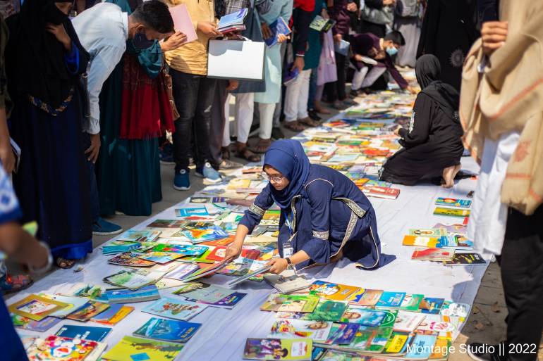 People of all ages in Rajshahi city met at the festival to get free books to mark International Mothers Language Day at Circuit House Road in Rajshahi on February 21.