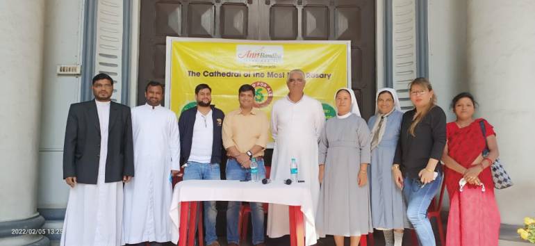 Kolkata’s Cathedral of the Most Holy Rosary launched a “Food for All” with the support of AnnBandhu foundation on February 5.