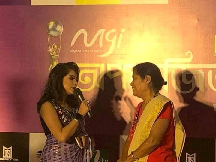 Catholic Garo women received the Aparajita award 2022 Bangladeshi Catholic Garo woman Milon Chisim, the owner and founder of Tribal Crafts, received the “Aparajita Award 2022” along with seven other distinguished women at Hotel Sonargaon in Dhaka.