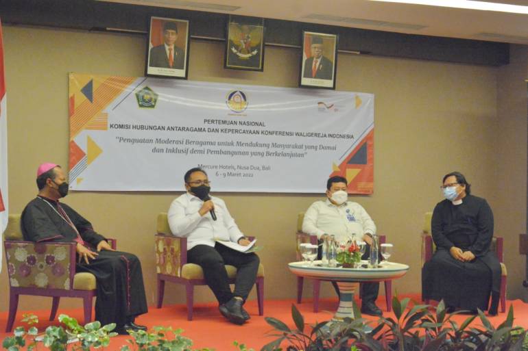 Indonesian Bishops’ (KWI) Commission on Interreligious Relations and Beliefs (HAK) convened a national conference (Pernas)  on religious moderation at the Mercure Hotel in Bali, Indonesia, beginning from March 6-9.