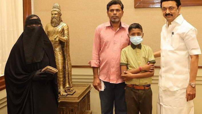 12-year old boy replies to 2 questions, video goes viral A young Muslim schoolboy’s video has gone viral, and even the Chief Minister of Tamil Nadu tweeted about the "hate none and love all" speech on February 25.
