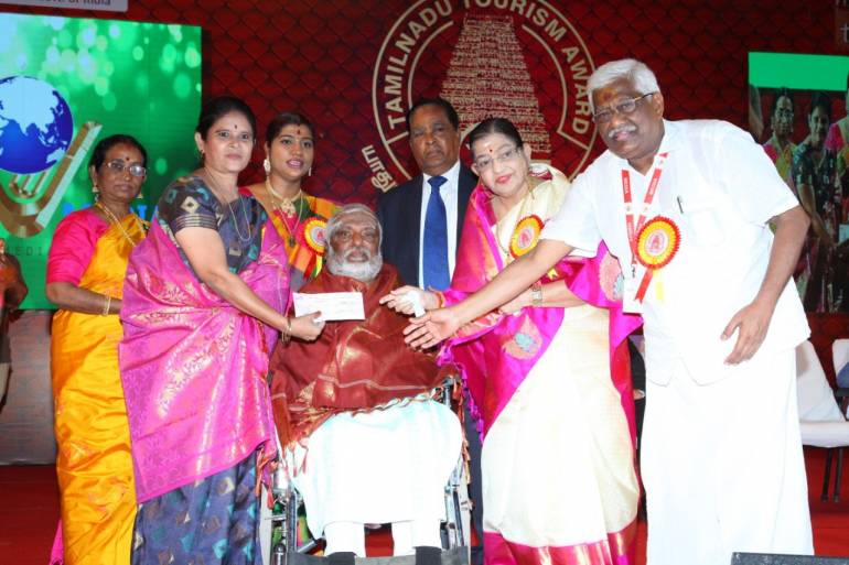 Physically challenges do not stop Indian girl from serving others 45-year-old Amuthashanthy, a physically challenged since birth, has empowered more than 1000 physically challenged people. In 2005, she enabled them to stand on their own feet by establishing the Thiyagam Trust in S.S. Colony Madurai, South India.
