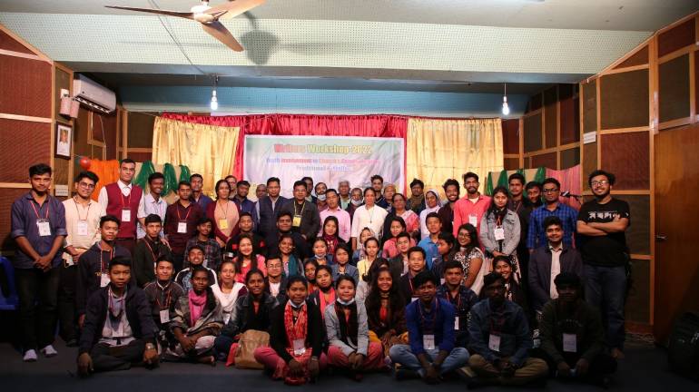 Bangladesh’s Episcopal Commission for Youth and Christian Communication Centre (CCC) jointly organized the 29th National Christian Writer's Workshop at RNDM Renewal Centre, Mohammadpur in Dhaka, on February 17-19.