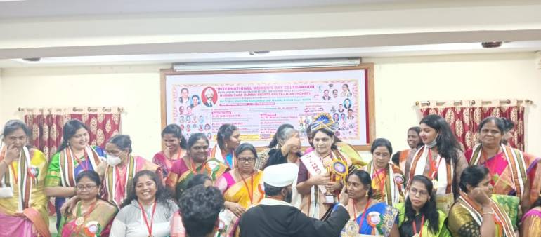 Carmelite nun bags 'Best Humanitarian International Award 2022' A Carmelite nun from Hyderabad, south India, on March 13 received the “Best Humanitarian International Award 2022.”