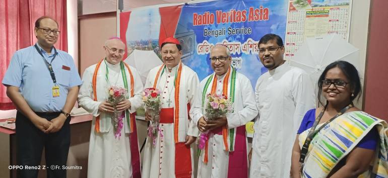 Cardinal Bo and Archbishop Girelli at RVA Bengali Service