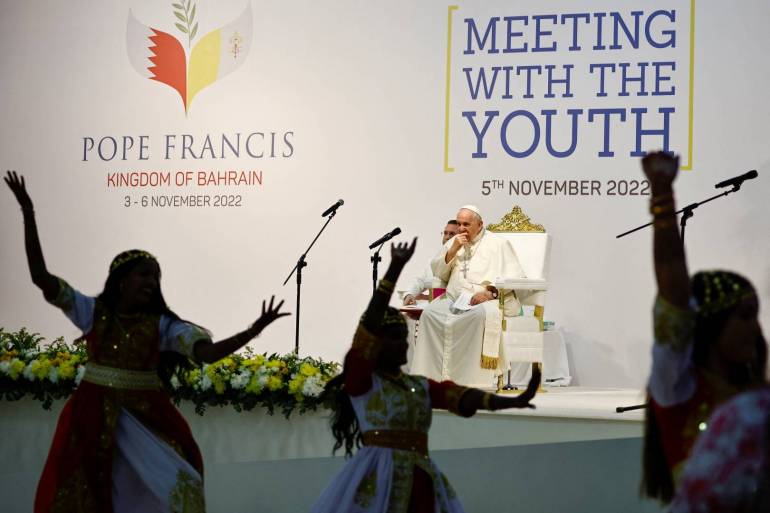 Pope meets Youth at Bahrain