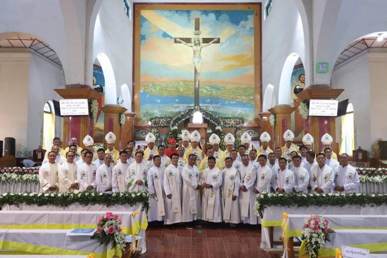 Installation of Bishop of Ken Tung