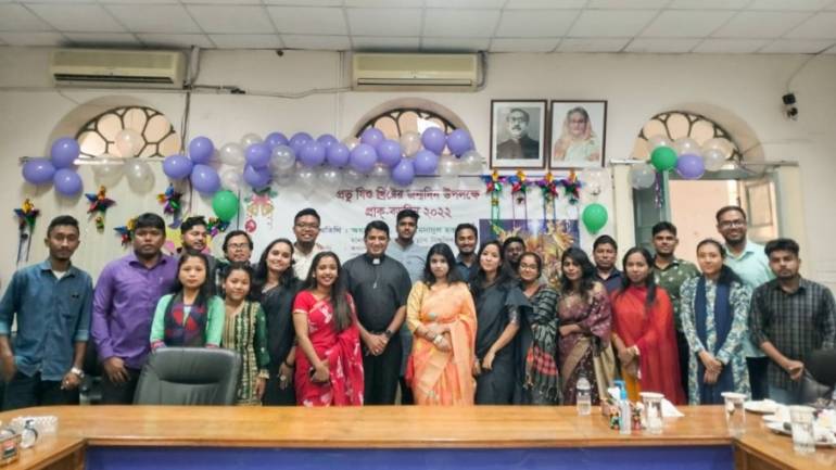 Christian students of Dhaka University at pre-Christmas celebrations