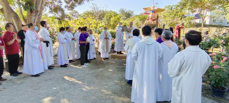 International Hmong Center for the catechists
