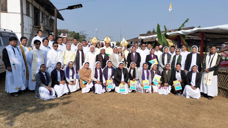 Group Photo of participants at Centenary Jubilee of FMM Sisters