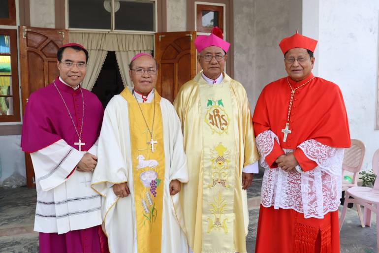 From left to right- Bishop Noel Saw Naw Aye, Bishop Alexander Pyone Cho, Msgr Nerius Maung Maung, Cardinal Charles Bo
