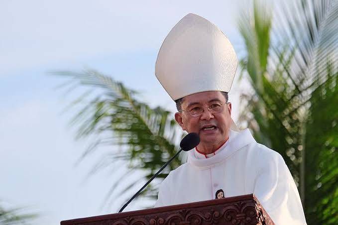 Bishop Ruperto Santos