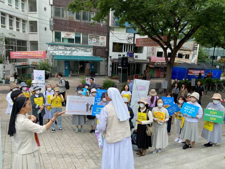 Talitha Kum Korea organized the Anti Human Trafficking street campaign in Myung Dong, Seoul on May 18, 2023