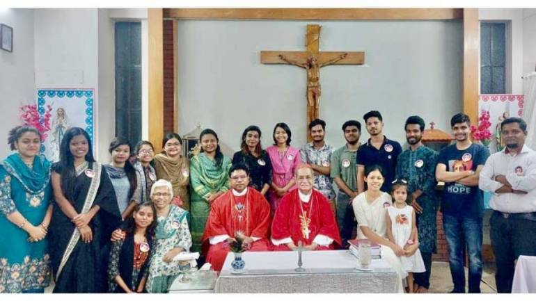 Jesus Youth members