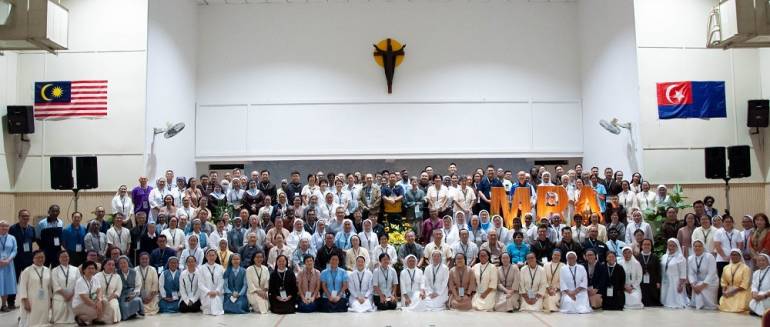 Malaysian nuns and priests