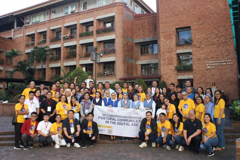 Participants of the first cyber mission congress on pastoral management held in Philippines