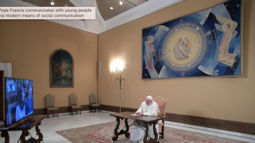 Pope Francis has chosen the single word, “Listen!” as the theme for the 56th World Communications Day, which will be celebrated in 2022. Announcing next year’s theme, the Holy See says, “Pope Francis is asking the world to listen again.”