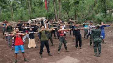 Church officials are trying to gain the release of charity staff aiding displaced people in Kayah state