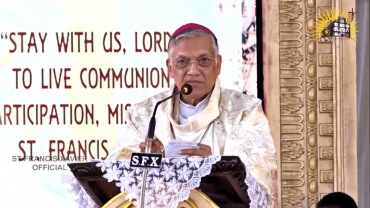 Emeritus Bishop Aleixo Dias sfx of Andaman urged the pilgrims to pray for conversion in the proper sense of the term and encouraged government officials to serve the poor.