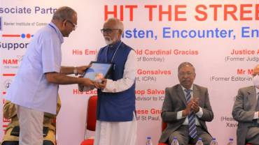 Aloysius Aguiar, former Judge of Bombay High Court, urged Catholic journalists to be on a quest to unveil the truth.