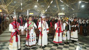 Archbishop Dominic Lumon of Imphal ordained six deacons as Catholic priests at St.  Joseph’s Cathedral, Imphal in the Northeastern Indian state of Manipur on December 19.