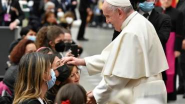 Pope Francis meets with the Seraphic Institute of Assisi on Dec. 13, 2021. | Vatican Media