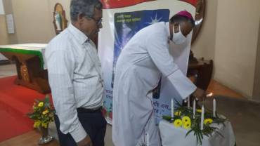 Bangladesh's Dhaka archdiocese joined Christians worldwide to pray for ecumenical unity. Dhaka archdiocese held an ecumenical prayer service at Tejgaon Holy Rosary Church to mark the 'Week of Prayer for Christian Unity' on January 19.