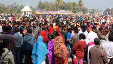 Metropolitan Archbishop of Patna, Sebastian Kallupura, in a letter to all Church dignitaries in Bihar and neighbouring states,  has officially cancelled the annual pilgrimage to the Shrine of Our Lady of Divine Grace, Mokama, citing the covid-19 restrictions imposed by the Bihar government. The event was  slated for February 6.