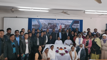 Bangladesh Catholic church brought together laity to look at migration and solidarity with the eyes of faith, based on the Bible. 