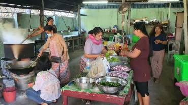 Notwithstanding the pandemic and political crisis, the Burmese people show hospitality honesty and offer charitable donations to alleviate their suffering neighbours.  People’s income is dwindling as unemployment increases with rick taking up government jobs, banks shutting down business slowing.  Myanmar people are protesting in what is now being called as Civil Disobedience Movement (CDM).