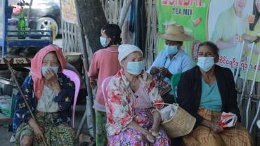A former terminally sick patient found the charity team for patients who suffer from similar diseases, almost begging for financial sources from the streets.  U Ye Zaw, a 40-year-old founder and the president of the charity team, stated that he wanted those patients and the elderly to have a peaceful life as he experienced it. 