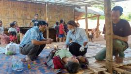 Imagine working in a remote place with no access to education and difficulty communicating in the local language. Catholic nuns are serving Lahu people in one such village of the parish of Tachileik in Kyaingtone diocese in eastern Myanmar. 