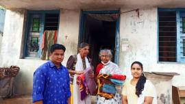 St. Claret Youth of Vishapatnam Archdiocese in Andhra Pradesh offered blankets and sarees as new year gifts to the poor in the slum of Velangini Matha parish, Kailasapuram.