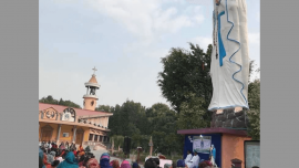 A parish in Bangladesh’s  Rajshahi diocese marked the feast of Our Lady of Lourdes with prayers, lighting of candles, and a pilgrimage to honor the Blessed Virgin Mary on February 11. 