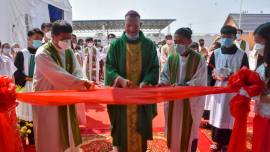 Bishop Olivier Schmitthaeu of Cambodia inaugurated “KOMISO CLINIC” in Trapang Seila village, Dankor District, Phnom Penh city on February 8. 