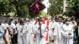 The Catholic Bishops’ Conference of Haiti  has appealed to politicians, state actors, and armed gangs to prevent the country from stopping Haiti's 'descent into hell.’