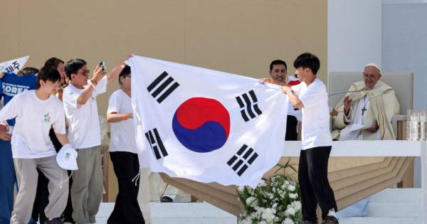 Pope names Seoul as next World Youth Day host