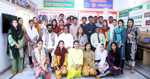 Pakistan: St. Columbus Parish opens computer center for youth’s skill ...