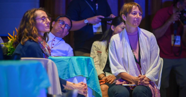Digital Mission Needs Accompaniment, Vatican Communications Official Says